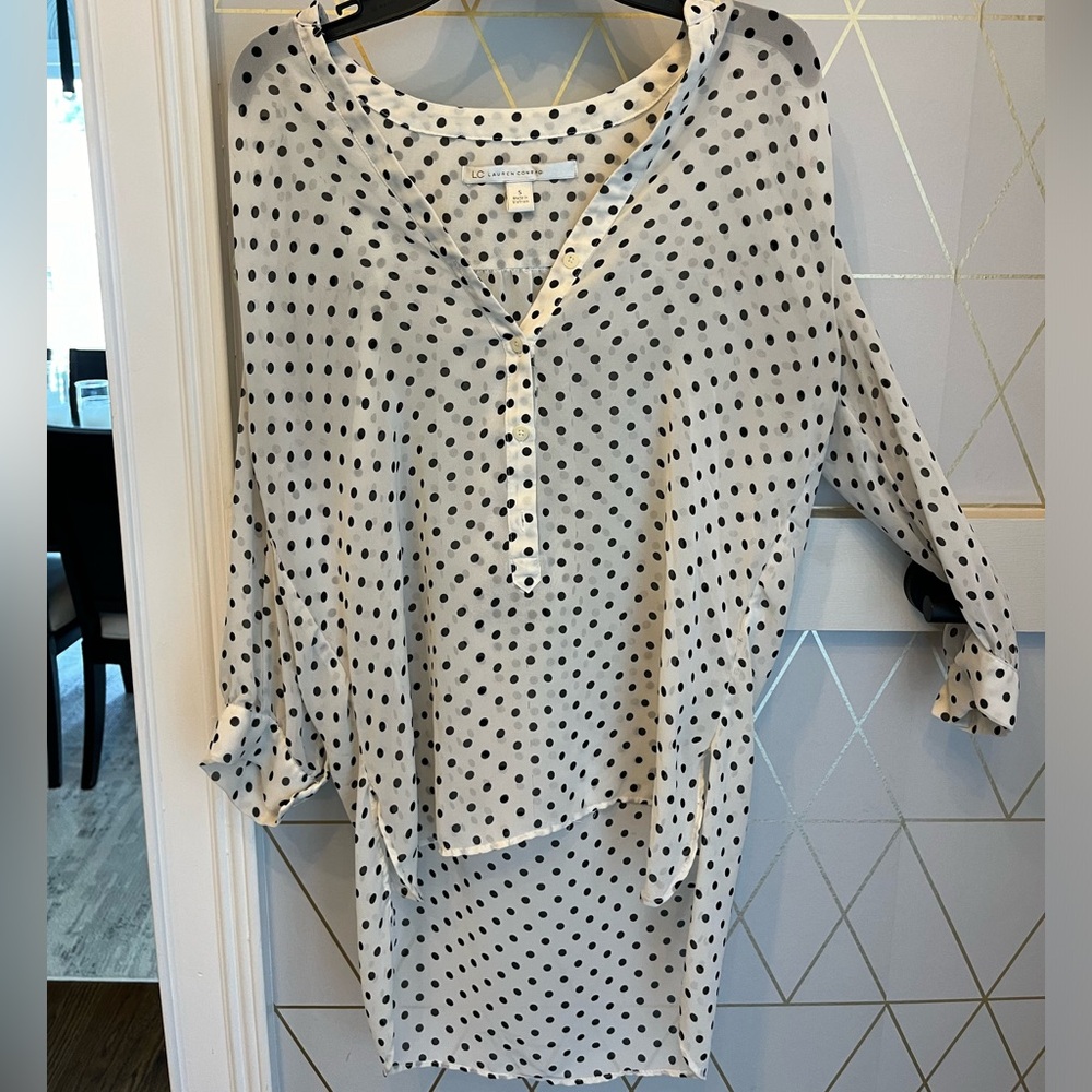 Pokadot blouse. Size SMALL